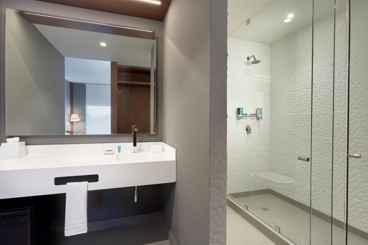 Hotel Aloft Querétaro Extérieur photo